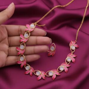 Beautiful leyered necklace for women and girls